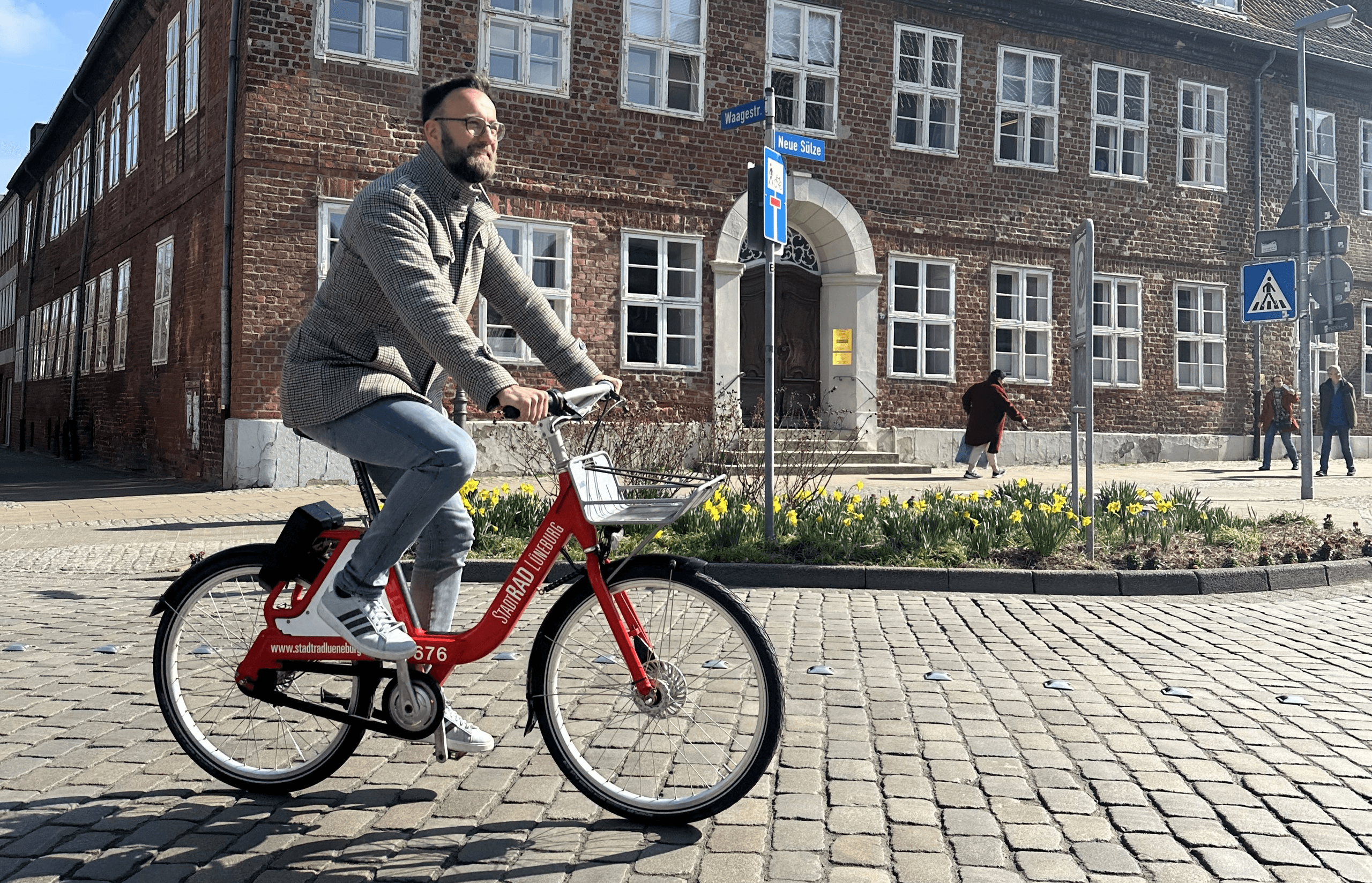 Mann am Radfahren